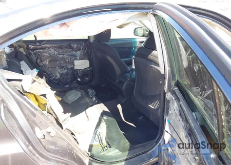 2010 Subaru Legacy 2.5I Premium из США, поврежденный, VIN 4S3BMBB65A3231888